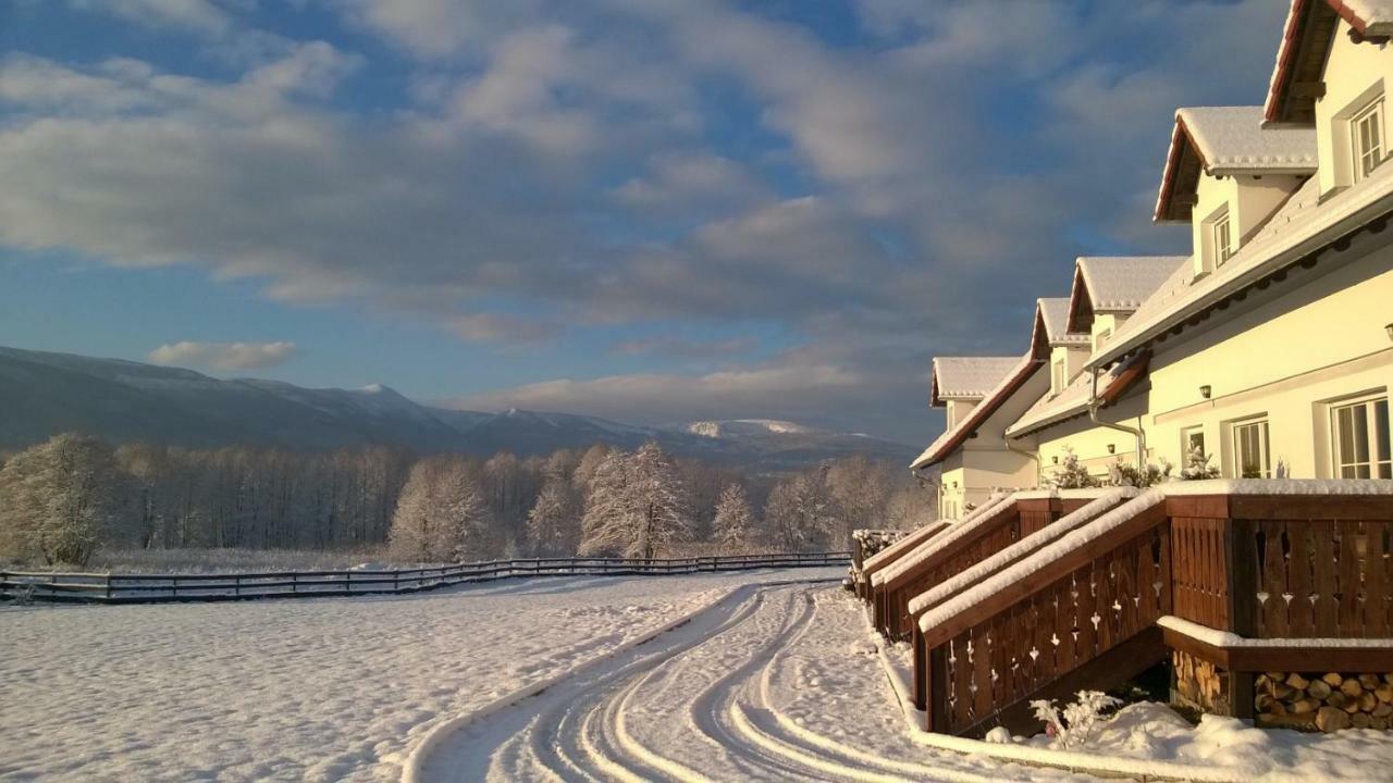 Wysokie Laki Domki W Gorach โควารี ภายนอก รูปภาพ